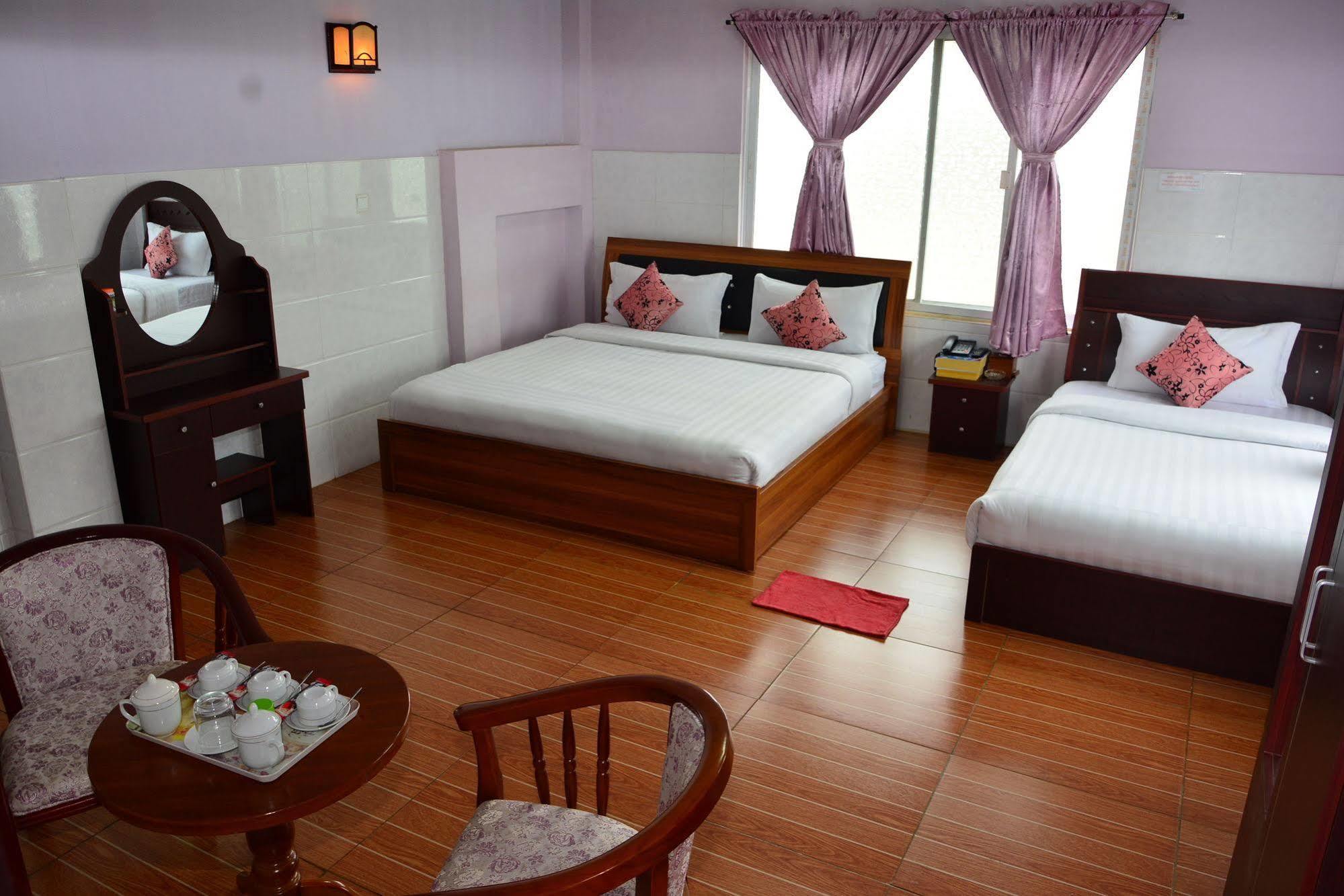 Hotel 99 Мемьо Экстерьер фото