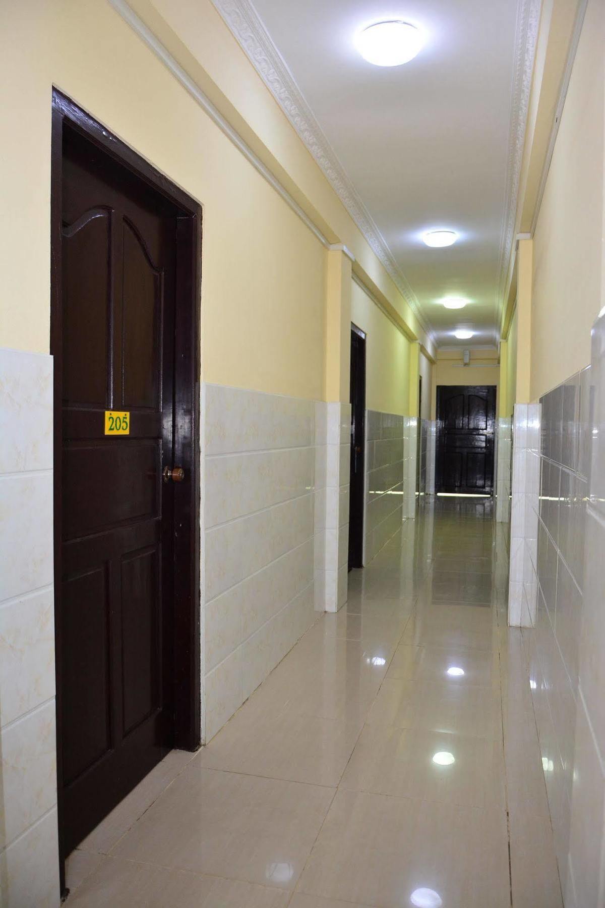 Hotel 99 Мемьо Экстерьер фото